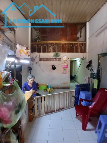 Bán nhà mặt tiền Huỳnh Thị Hai gần Nguyễn Ảnh Thủ, KD ĐỈNH chỉ 8.3 tỷ TL.