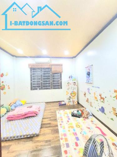 BÁN NHÀ KHƯƠNG HẠ, NGÕ RỘNG THOÁNG TRƯỚC SAU DT 40m2, MT 4,2m, 5tầng , Bán 7.7 tỷ - 3