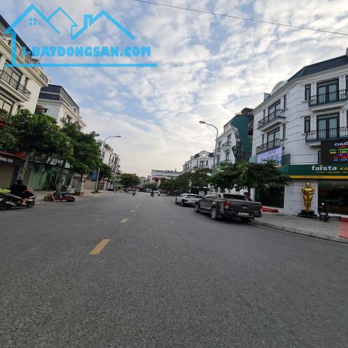 60,2m2 Tái địn cư Trâu Quỳ, Gia Lâm, Hà Nội. Mt 4,6m, đường 13m, view đẹp. Lh 0989894845 - 2