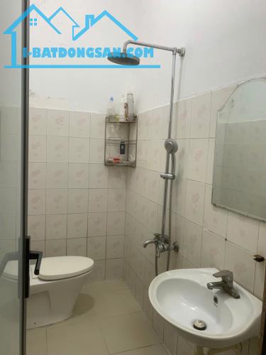 L34-Khuê Trung, giáp Hải Châu, Dt60m2, 3t, 3pn, 3wc, oto, còn mới, kiên cố, 3tỷ950 có TL - 5