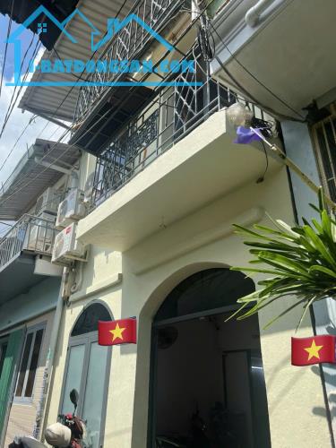 Nhà 2 Tầng-Hẻm Xe hơi Gần QL 13, Vạn Phúc City, DT34m2-Ngang 4,2m-Giá 3,1 tỷ TL