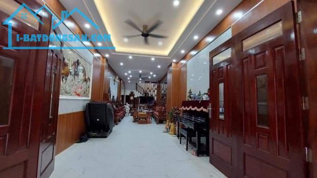 BÁN NHÀ TỔ 6 TT QUANG MINH MÊ LINH, 3 TẦNG VÀ DÃY 8 PHÒNG TRỌ ĐANG CHO THUÊ SẴN TIỀN HÀNG - 1