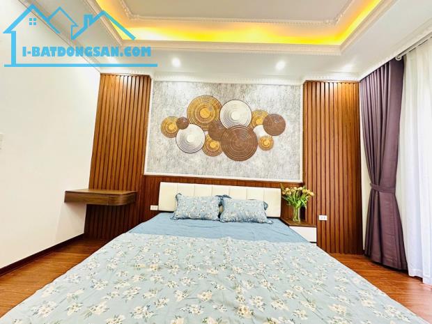 BÁN NHÀ -PHỐ HOÀNG HOA THÁM -BA ĐÌNH -35m² -LÔ GÓC -GẦN ÔTÔ -TẶNG FULL NỘI THẤT -AN SINH T