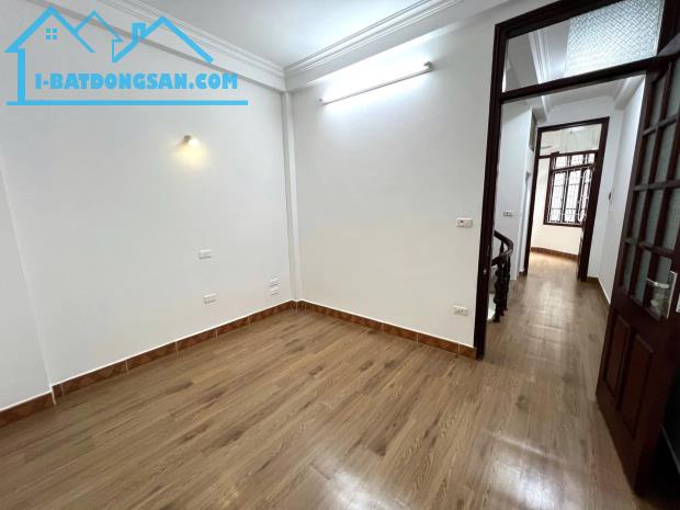 Bán Nhà, Kim Mã,50m ra phố,DT: 37m2 x 5Tầng,MT:3.4m,Giá:6.25 tỷ Ba Đình - 2