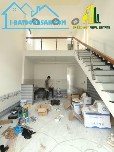 Nhà mới xây gác lửng Tân Vạn 1.86 tỷ 55m2 SHR TC đường ba gác - 1