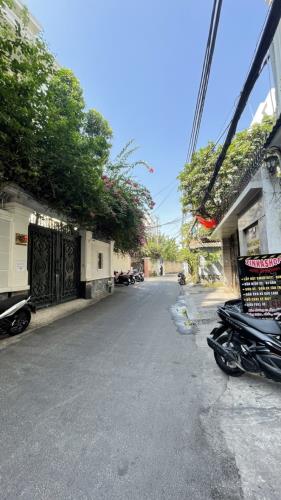 Gấp bán nhà Phú Nhuận chỉ 12.5 tỷ, ô tô thông Mt Nguyễn Văn Trỗi, nền dt 133m2. - 4