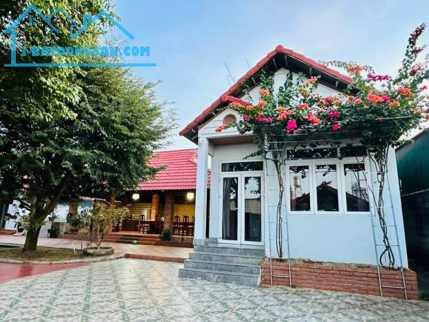 Bán Homestay góc 2 mặt tiền Y Moan - 20 x 25m (thổ cư 300m2) - 4