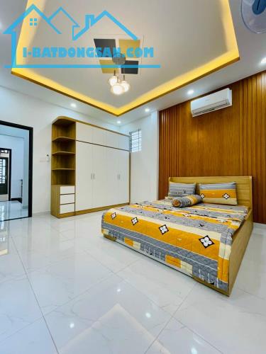 ⚡️⚡️BÁN NHANH NHÀ HẺM XE HƠI 60m² - 2tỷ450(TL)Đ.Nhiêu Tứ,P7,Q Phú Nhuận TPHCM  - Kết cấu: - 2