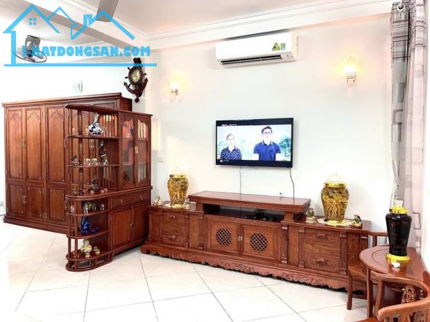 Cơ hội sở hữu căn nhà 45m2, kiên cố 4 tầng cách Hồ Linh Quang chỉ 15m, giá chỉ còn 9,75 - 2