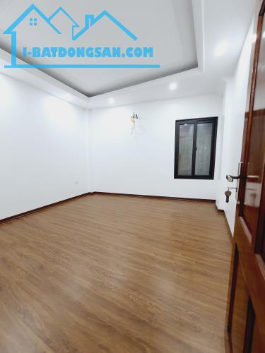 Bán nhà sát vách Nguyễn Ngọc Nại, quận Thanh Xuân, Gần 40m2, 4T, 4 ngủ, hơn 7 tỷ