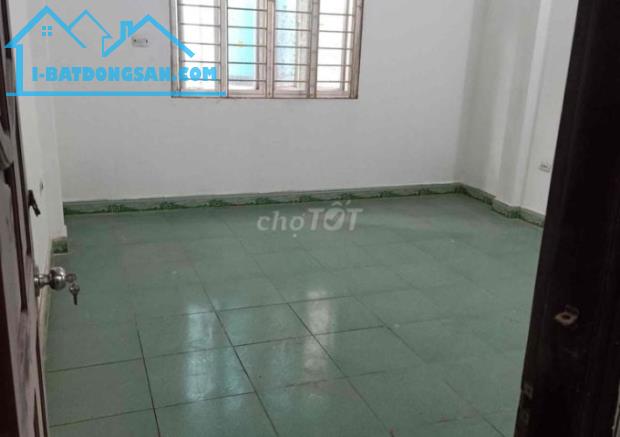 Cần cho thuê nhà 55m2 x 3 tầng ngay ngã 3 Xa La, Hà Đông - 2