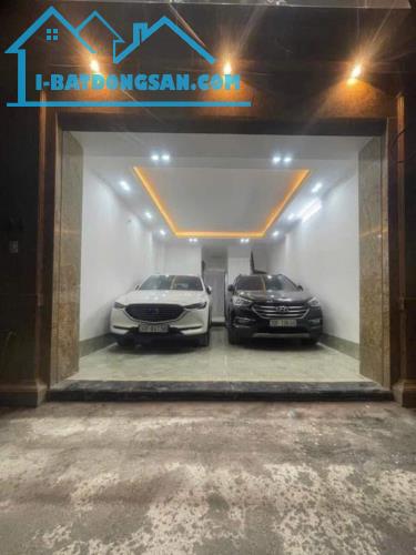 BÁN NHÀ VƯƠNG THỪA VŨ THANG MÁY - GARA  Ô TÔ  - FULL NỘI THẤT - KINH DOANH DT 47m2 Giá - 2