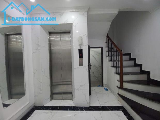 Bán nhà khu Hoàng Cầu, 40m2, 5T, THANG MÁY, KINH DOANH, ô tô gần, 9.5 tỷ. Lh: 0988505246. - 2