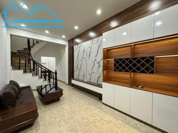 NHÀ MỚI- ĐẸP- Ở LUÔN PHỐ NGỌC THỤY- LONG BIÊN,  36M2, 4 TẦNG,MT 3.5M,7.05 TỶ. - 2