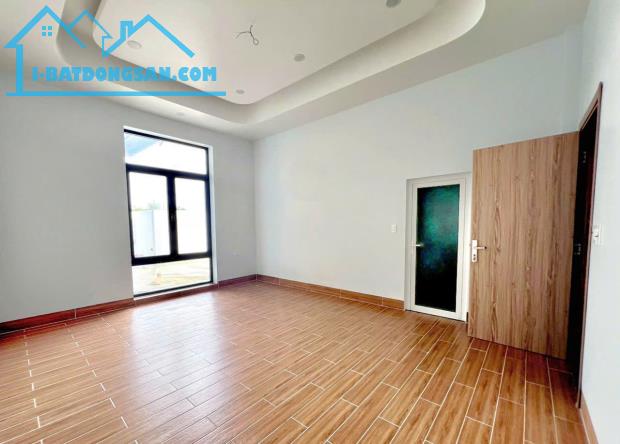 NGỘP BANK _ Gấp Bán Kho Nhà Xưởng gần 2.400m2 Lấp Vò Đồng Tháp_ - 1