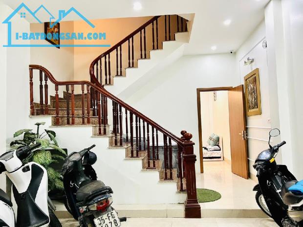 Bán nhà Phúc Lợi, Long Biên, ngõ to đẹp,gần ô tô, 40m2 chỉ 4 tỷ hơn - 2