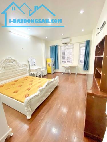 Bán nhà Phúc Lợi, Long Biên, ngõ to đẹp,gần ô tô, 40m2 chỉ 4 tỷ hơn