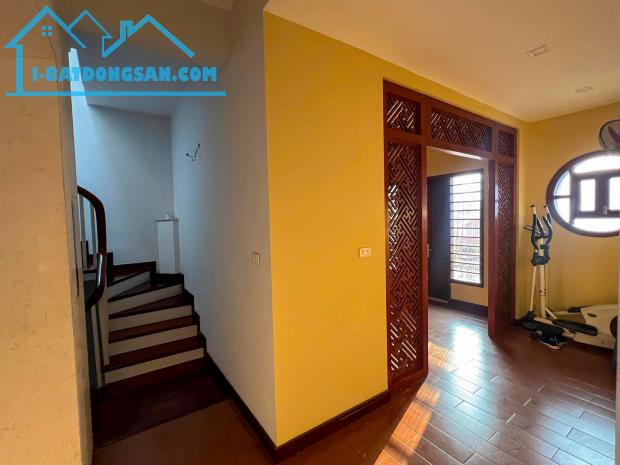 Nguyễn Trãi, gần phố, ô tô, ở sướng, dt 52m, 5 tầng TM, 6.7m mặt, Giá 15 tỷ.Lh 0796193699. - 1
