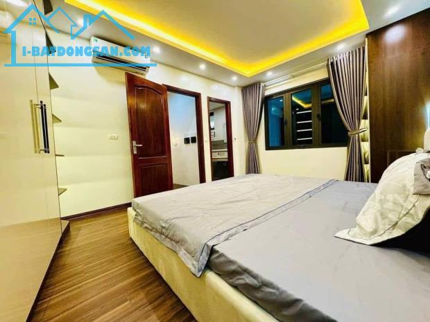 Bán nhà Lô góc Phố Quan Hoa Quận Cầu Giấy, 5 Tầng Full nội thất, MT 6m, ôtô đỗ, Nhỉnh 7 tỷ - 3