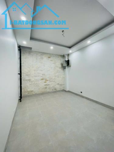 Bán chung cư mini Ngõ 29 Khương Hạ : 55m2 , Giá nhỉnh 7 tỷ doanh thu 35 triệu/tháng , ngõ - 5