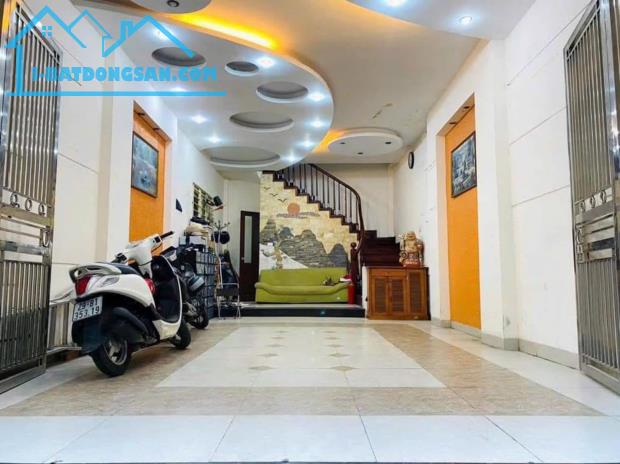KHƯƠNG TRUNG - DT50M2 X5T - MT 4M - 11,2 TỶ - Ô TÔ ĐỂ TRONG NHÀ  - KHU VIP - 4