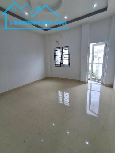 Bán nhà 1 trệt 2 lầu đường Gò Cát P. Phú Hữu Quận 9 giá 4,6 tỷ - 1