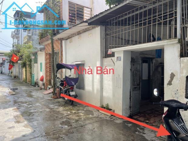 Hot💥 Bán Đất tặng nhà C4 Đức Giang 110M/MT6/13,1 tỷ, ô tô đỗ cửa