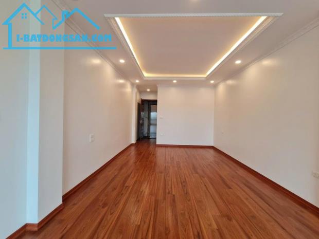 Bán nhà mặt phố Lĩnh Nam 56m²,6T, giá 19,5 tỷ-KD-Lô góc-T.Máy - 1