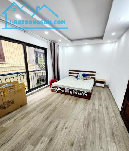 Bán nhà Trần Cung - Nhà mới đẹp - Giao thông thuận tiện - DT 30m2 - 6,12 Tỷ - 1