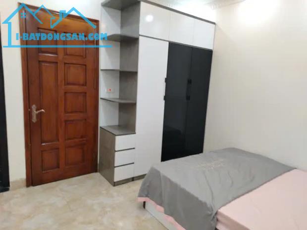 BÁN NHÀ PHỐ NGỌC LÂM- LONG BIÊN 33M2 X 5 TẦNG, MẶT TIỀN 5.6M,7.9 TỶ. - 1