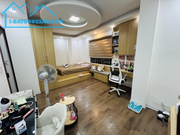 💥Nhà Đẹp Tôn Đức Thắng, Mặt Ngõ Thông, Kinh Doanh, Lô Góc, Gần Hồ Linh Quang, DT 39m2 - 2