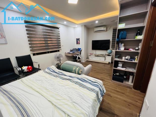 💥Nhà Đẹp Tôn Đức Thắng, Mặt Ngõ Thông, Kinh Doanh, Lô Góc, Gần Hồ Linh Quang, DT 39m2 - 3