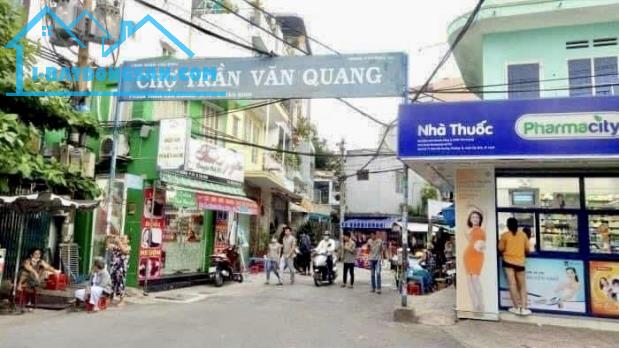 GẦN CHỢ NHÀ MỚI TRẦN VĂN QUANG -P10 - TÂN BÌNH -5 TỶ -HẺM XE HƠI- 40M2 NGANG 4m , DÀI 10M