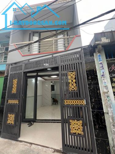 Nhà Cho thuê 4 x 9m  Mai Hắc Đế, P15, Q8. Giá 7triệu