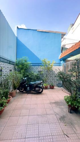 BÁN Nhà 3 Tầng, 65m2, Hẻm Xe Hơi - Lê Văn Việt, Q9 - Mặt Tiền 4.5m - Nhỉnh 7 Tỷ - 3