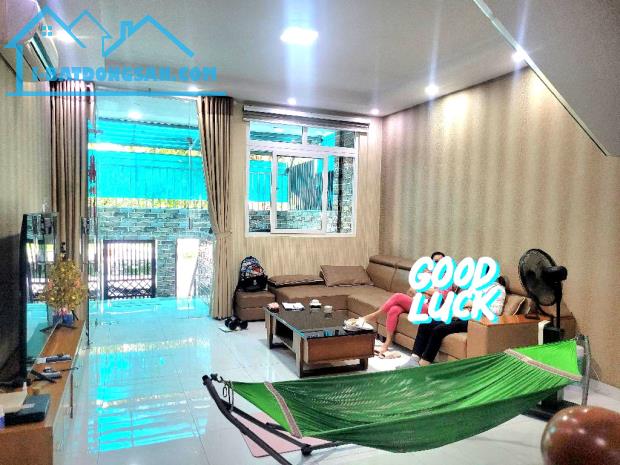 Khu phân lô 38ha Dương Thị Giang Tân Thới Nhất, 100m, 3 tầng, 8.xx tỷ