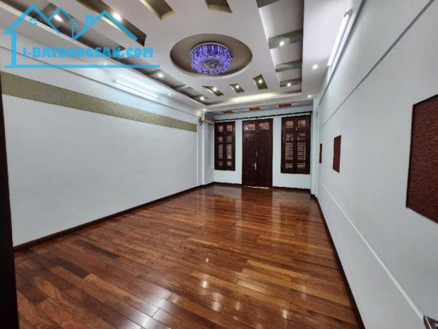 Bán gấp nhà Nghĩa Đô, phân lô ô tô tránh, kinh doanh, hàng xóm dân trí cao, 60m2 5 tầng, - 2