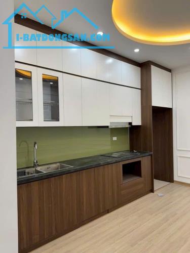 Thanh Bình - Mộ Lao, Nhà 4 Tầng 50m2, xây mới ngõ rộng 3 ô tô tránh, G.iá 15 tỷ. LH: 0968 - 1