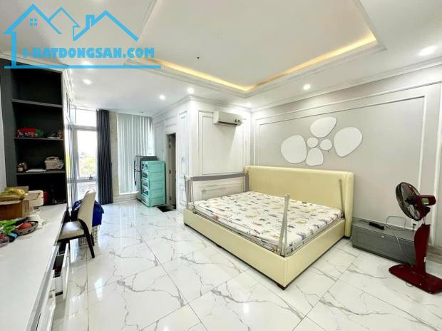Nhà 5 tầng đường Đống Đa, trung tâm Quận Hải Châu, Đà Nẵng. Vị trí siêu đẹp. - 3
