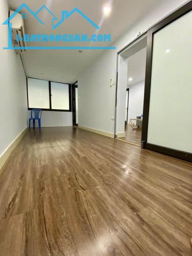 Bán nhà phố 8/3 - Minh Khai - 60m2 - PK- Ngu- Bếp - 2.2 Tỷ - 2