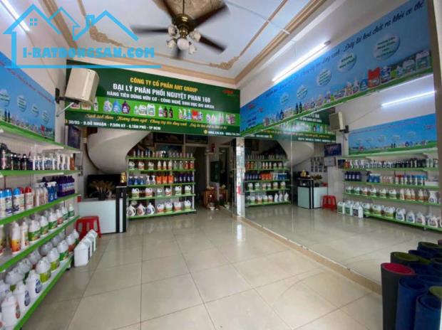 KV Trường TH Đoàn Kết - 6,49 tỷ - ngang lớn 5m, 3 tầng BTCT, full nội thất