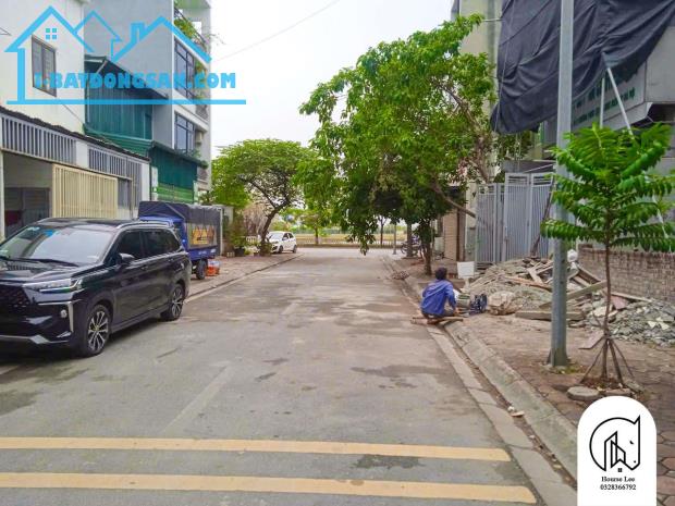 Bán đất phân lô phố Nông Vụ Phúc Lợi đường vỉa hè KD oto tránh rộng 90m mặt tiền: 6m 14 tỷ - 2