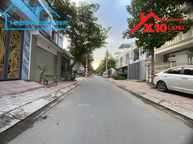 Bán nhà thô 1 trệt 2 lầu 243m2 KDC Bửu Long, TP Biên Hoà giá tốt chỉ 4 tỷ - 2