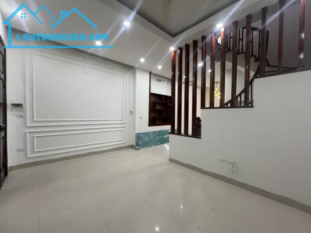 Bán nhà Sài Đồng,Long Biên 4 tầng,50m,mt5m oto tránh nhỉnh 8 tỷ - 2
