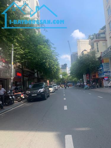 Mặt tiền 8x17m  Lê Thánh Tôn ngay chợ Bến Thành  Quận 1 giá chỉ 180 tỷ - 1
