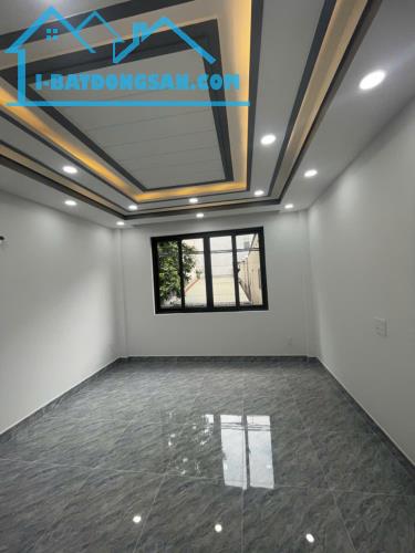 NHÀ MỚI ĐÓN TẾT, TT QUẬN 1, 50M2 4PN, HẺM THÔNG DÂN TRÍ - CHỈ 8.X TỶ - 2