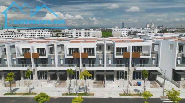 Căn hộ 128m2 giá chỉ 9 tỷ, sở hữu ngay nhà phố sang trọng tại BGI Topaz Downtown Huế!