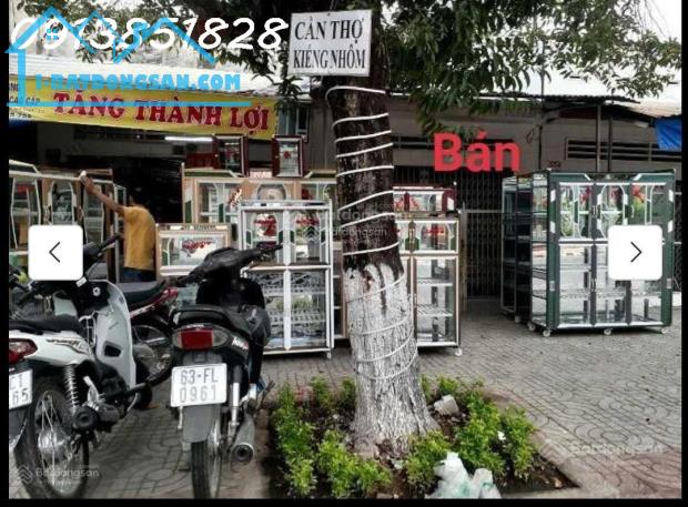 Cần bán nhà mặt phố 2 mặt tiền đường lớn vô TT tp Mỹ Tho, giá 10 tỷ VND (có thương lượng )