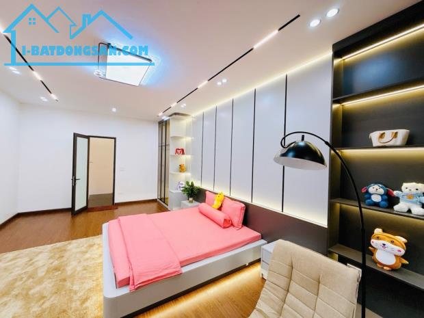 BÁN NHÀ NGÕ RỘNG NGÁCH NÔNG PHỐ KHƯƠNG THƯỢNG - Ô TÔ ĐỖ CỔNG -  DT 57M2