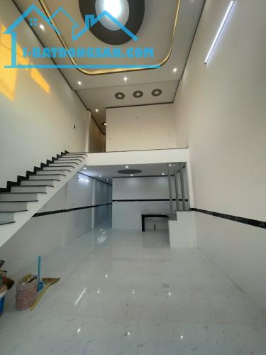 BÁN CĂN GÁC LỬNG 5*20 CUỐI ĐỒNG KHỞI BIÊN HÒA. GIÁ 1TY9XX - 2
